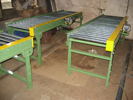 Chain driven roller conveyor